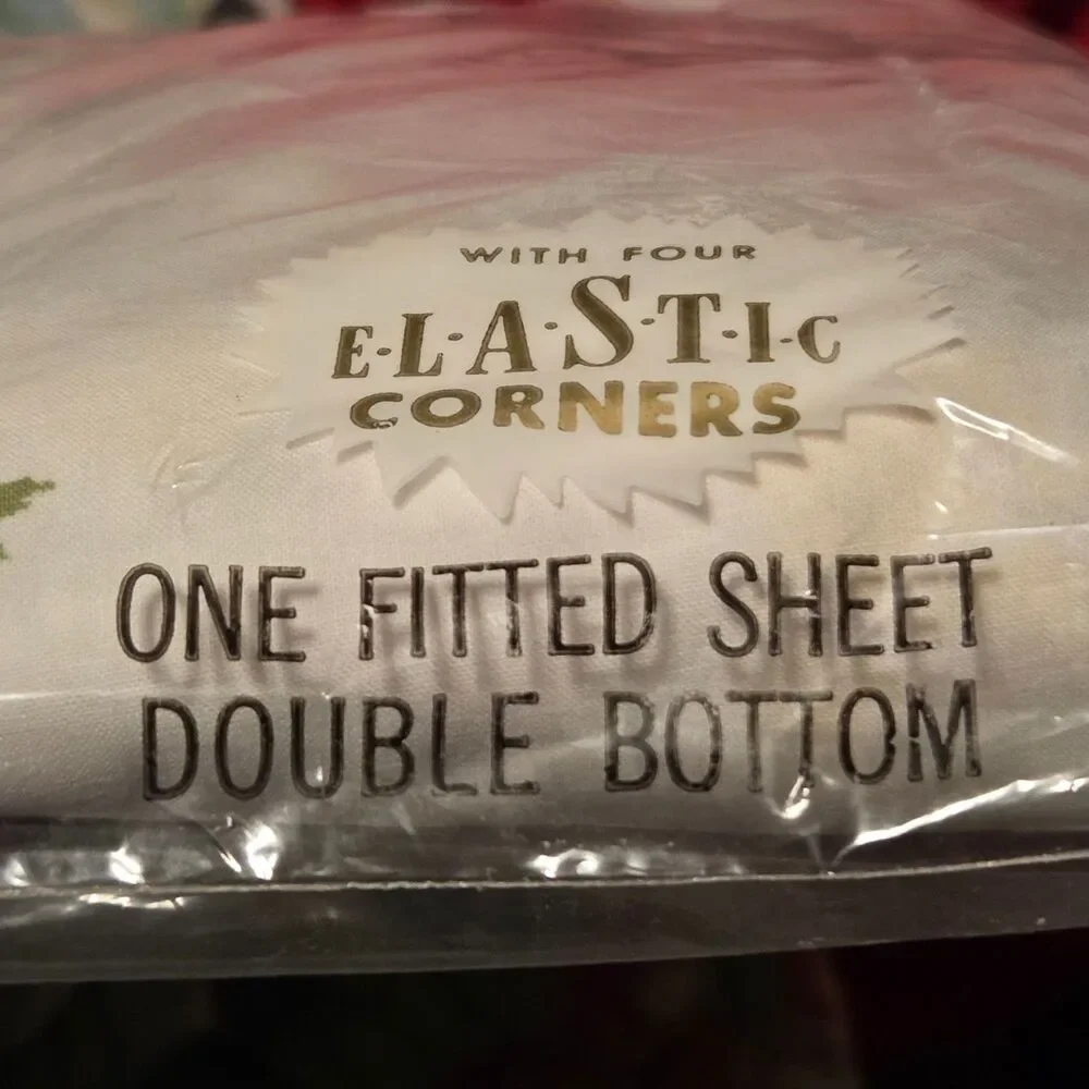 Vintage 1966 Dan River Flower Fantasy Full Fitted Sheet NOS Cotton Percale